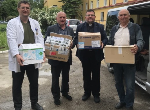 Подяка отцю Назарію Бедрій за надану благодійну допомогу