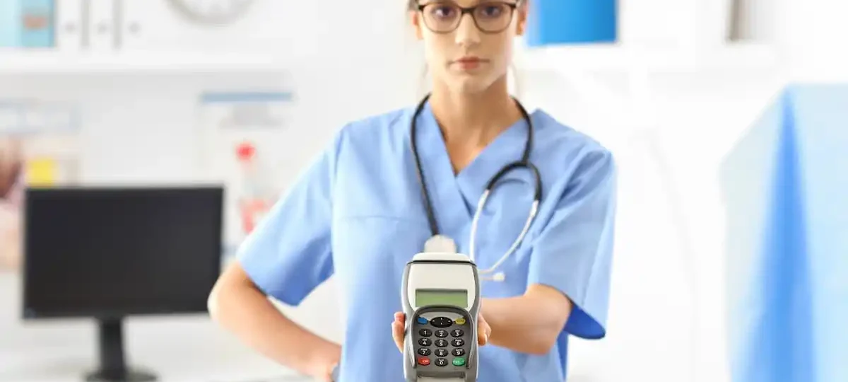 До переліку платних послуг вводиться безготівкова оплата за фізіотерапевтичні, теплові процедури та масаж